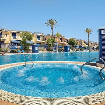 Free Airport Shuttle And Parking * San Bartolomé
